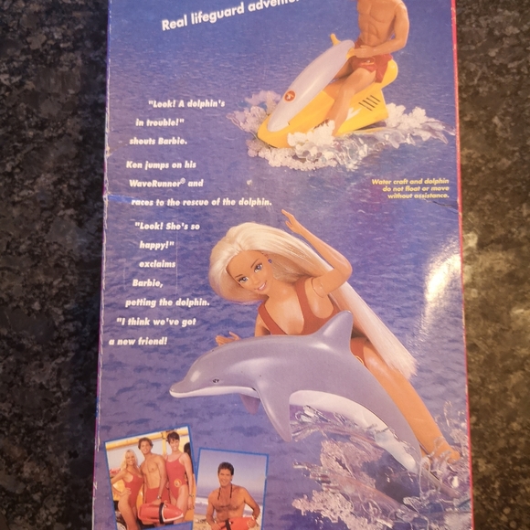 Baywatch Ken Barbie - Picture 4 of 7